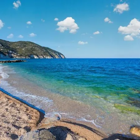 Hotel Orchidea Blu San Menaio